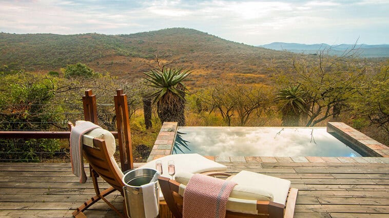 suedafrika-hluhluwe-imfolozi-national-park-rhino-ridge